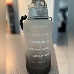 Fidus motivational water bottle 128oz brand new